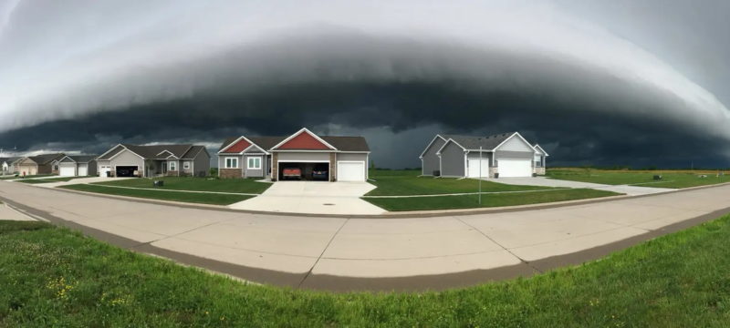 Shelf Cloud