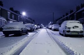 snow-covered-street1