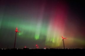 northern-lights-viewed-in-NW-Iowa