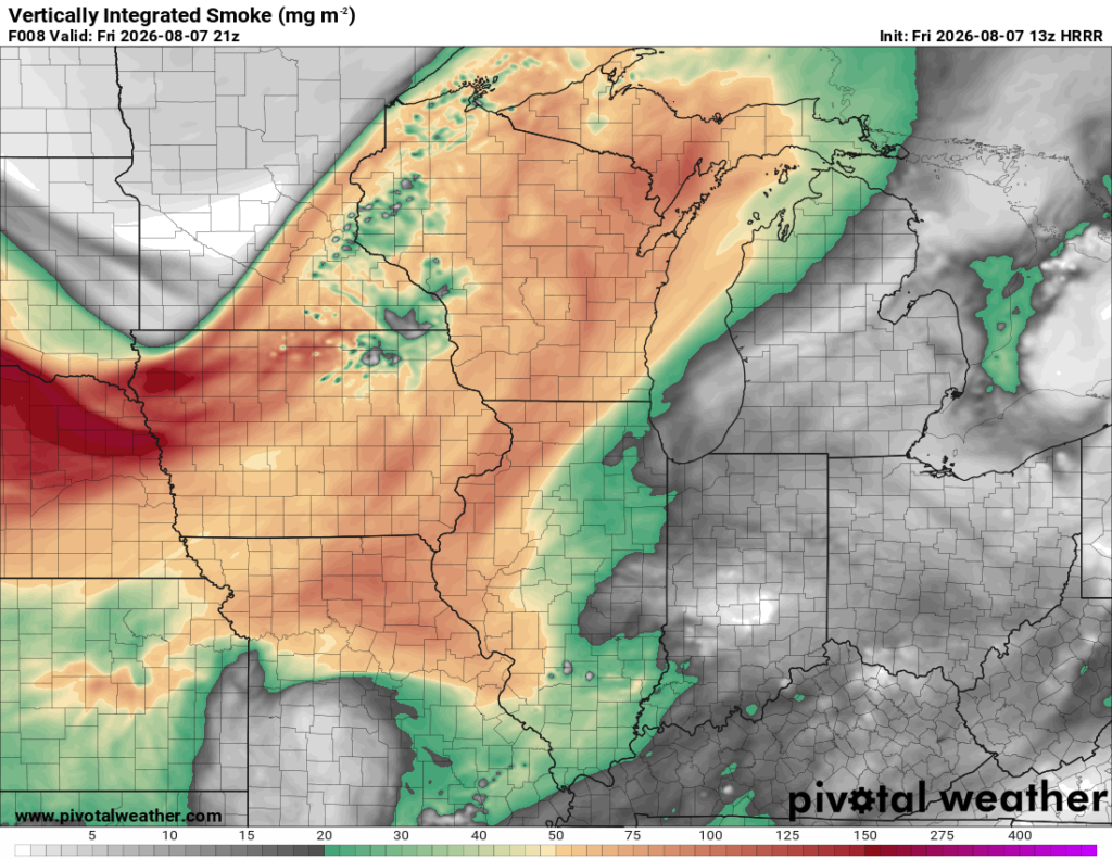 Forecast map of vertically integrated smoke (mg/m^3) showing a diagonal plume across the central U.S. from southwest to northeast, with heavy smoke (orange-red) over Missouri and Illinois and lighter greens to the south and east; grey areas indicate low or no smoke.